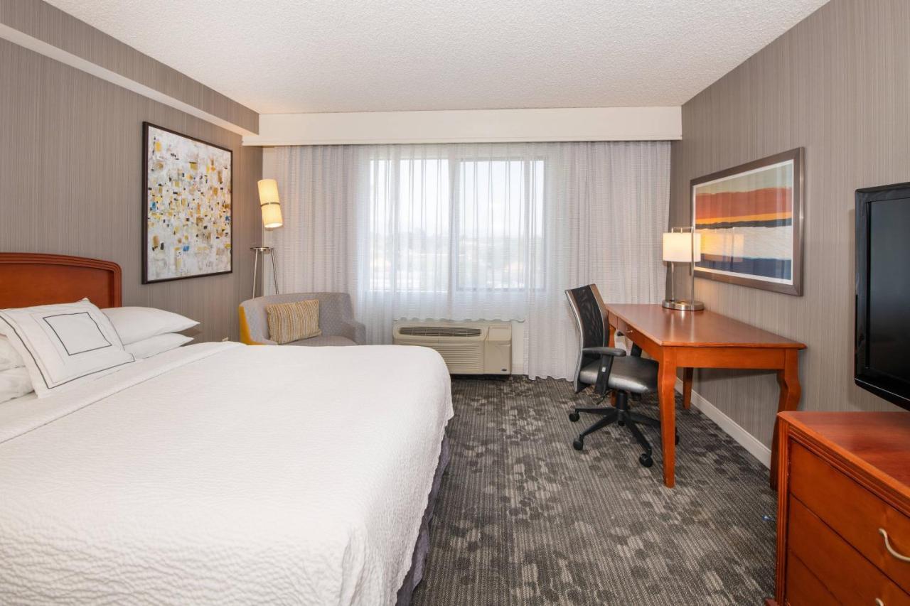 Courtyard By Marriott Newark Silicon Valley Экстерьер фото