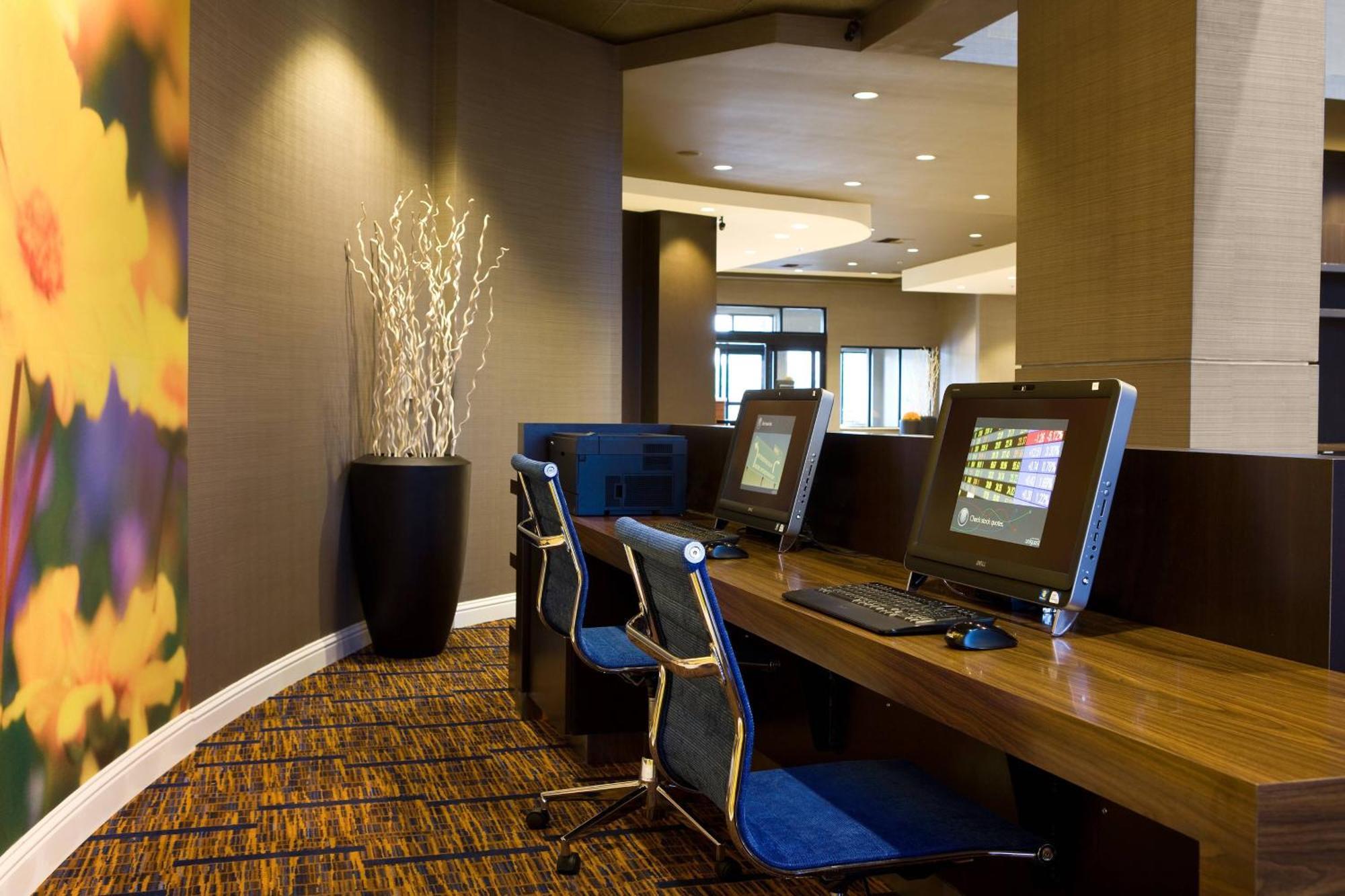 Courtyard By Marriott Newark Silicon Valley Экстерьер фото