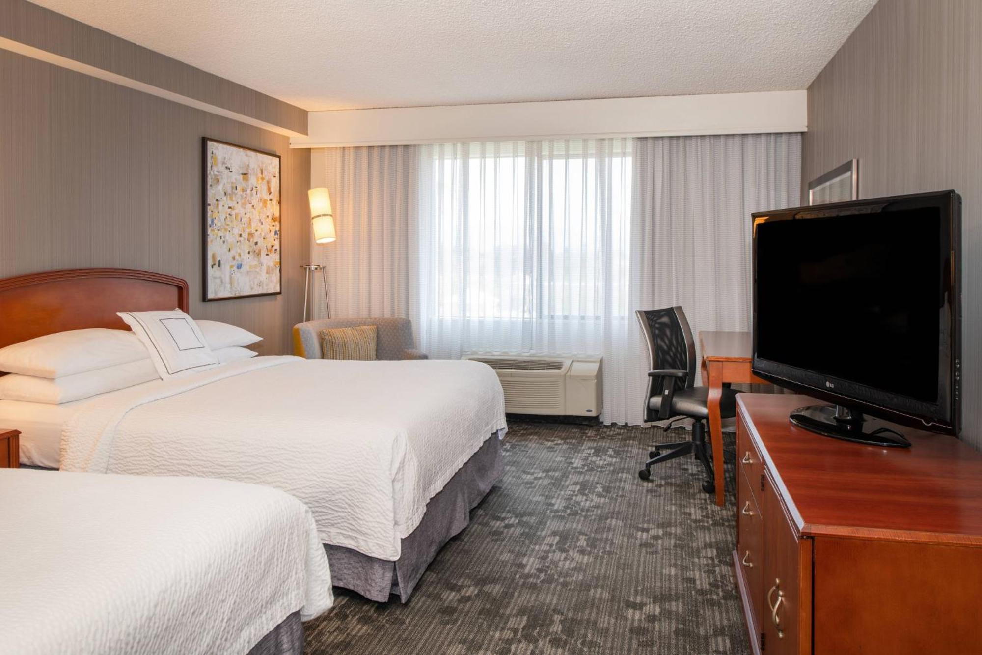 Courtyard By Marriott Newark Silicon Valley Экстерьер фото